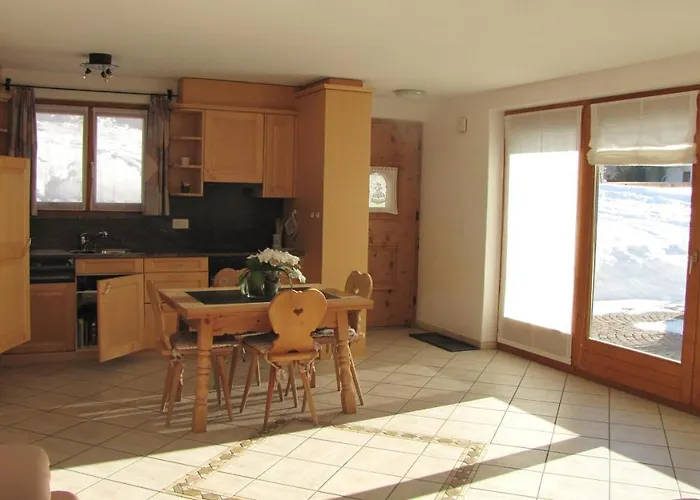 Chesa Ovelin Appartement *
